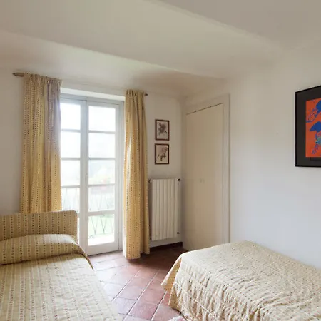 Apartment Fiorita *