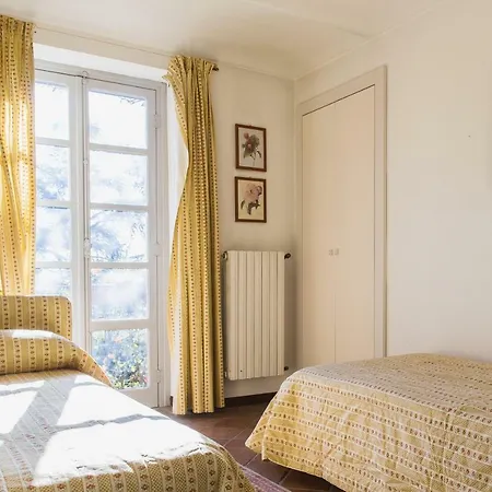 Fiorita Apartment *