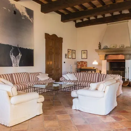 Apartment Fiorita Castello di Annone