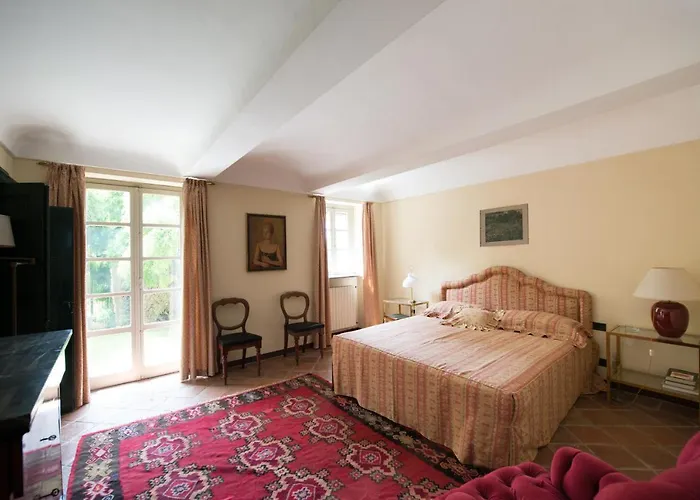Fiorita Apartament