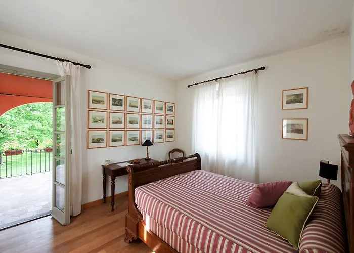 Fiorita Apartament